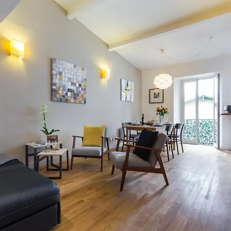 公寓 Elegant Riviera Retreat Steps To & Dining 滨海自由城